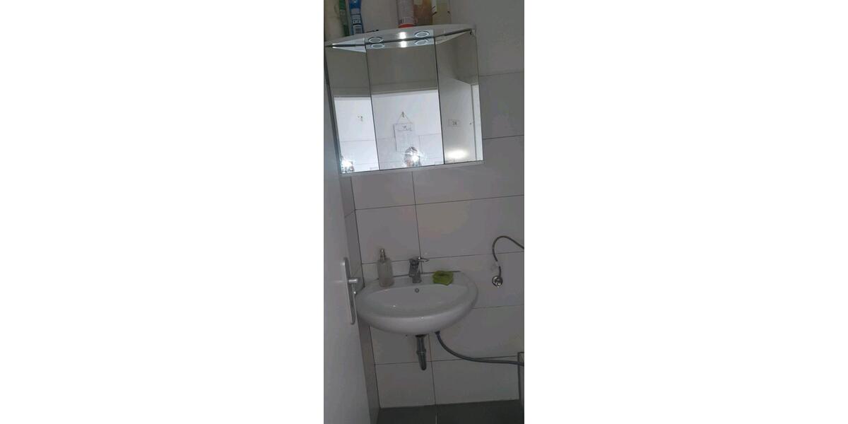 Erdgeschoßwohnung Gröditz - 3 Zimmer, 65 m&sup2;, 700&euro; | Angebot:25901705