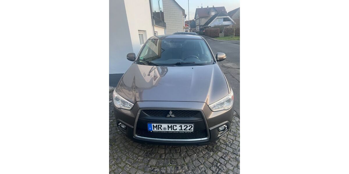 Mitsubishi ASX 122.121 km 4.899 &euro; Weimar (Lahn) 35096