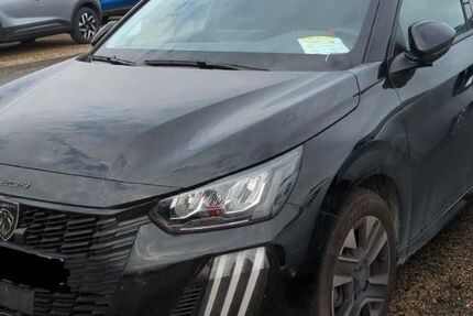 Peugeot 208 20.716 km 14.480 &euro; Rüsselsheim 65428