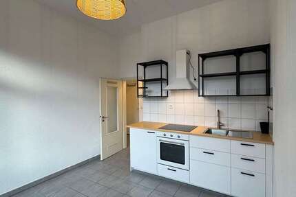 Wohnung zum Mieten in Köln 595 € 34 m² 1 zimmer