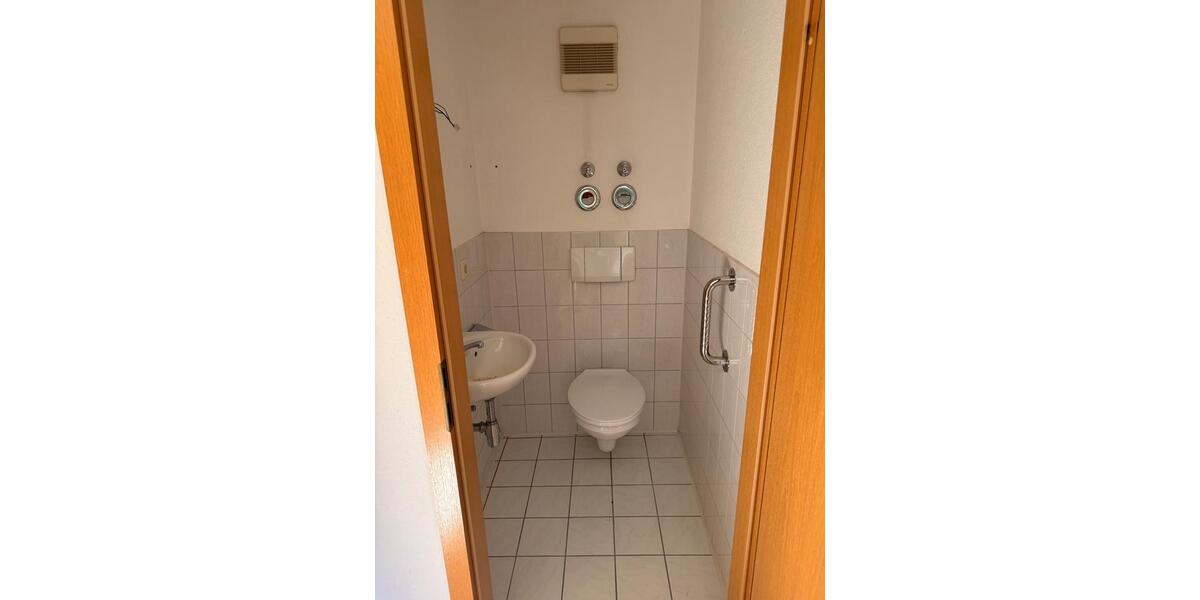 Etagenwohnung Meersburg - 4 Zimmer, 91 m&sup2;, 449.000&euro; | Angebot:27096936