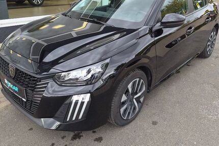 Peugeot 208 28.440 km 14.390 &euro; Sudwalde 27257