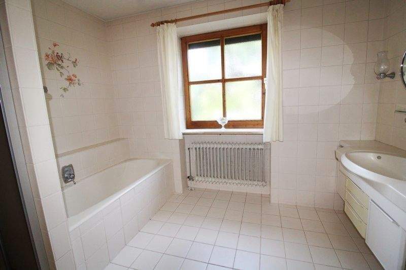 Mehrfamilienhaus, Wohnhaus Stadtbergen - 7 Zimmer, 178 m&sup2;, 1.350.000&euro; | Angebot:25661597