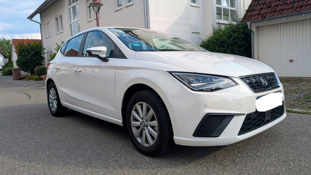 Seat Ibiza 28.970 km 15.000 &euro; Spaichingen 78549