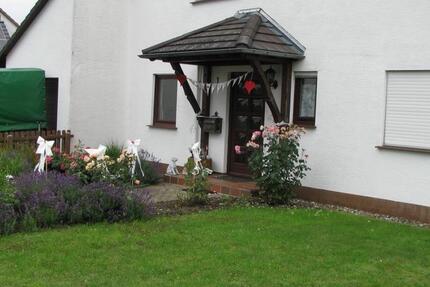 Haus Borken (Hessen) - 5 Zimmer, 122 m&sup2;, 400.000&euro; | Angebot:26578045