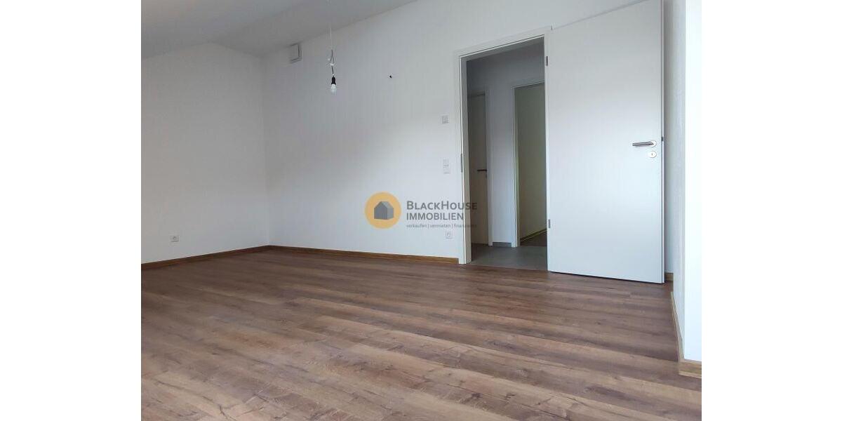 Einfamilienhaus Ingolstadt Südost - 6 Zimmer, 187 m&sup2;, 2.400&euro; | Angebot:24976018