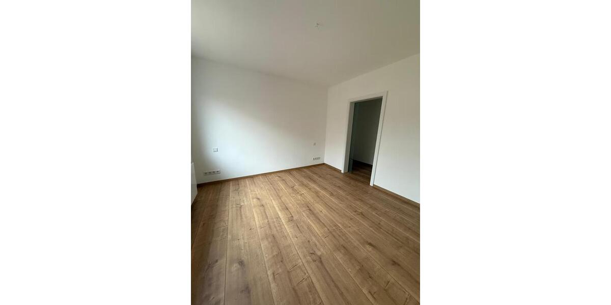 Etagenwohnung Lauingen (Donau) - 3 Zimmer, 76 m&sup2;, 1.090&euro; | Angebot:25382363