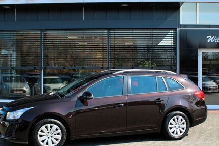 Chevrolet Cruze 113.513 km 6.950 € Burg 39288