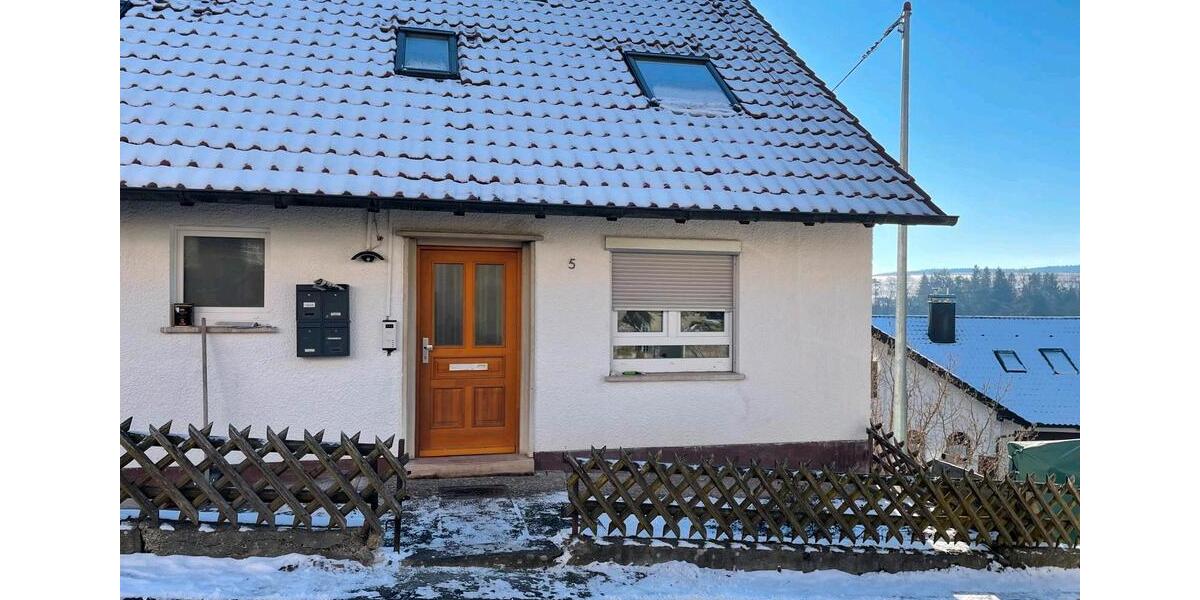 Etagenwohnung Haigerloch - 3 Zimmer, 75 m&sup2;, 1.100&euro; | Angebot:24414365