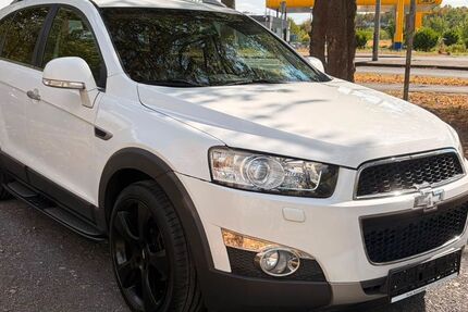 Chevrolet Captiva 147.000 km 8.900 &euro; Köln 51107