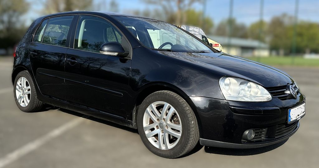 VW Golf 182.000 km 2.599 &euro; Niederwerrn 97464