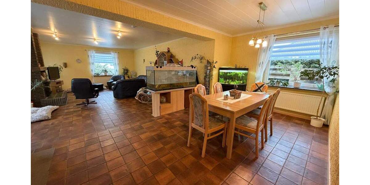 Einfamilienhaus Süderlügum - 6 Zimmer, 175 m&sup2;, 349.000&euro; | Angebot:25708135