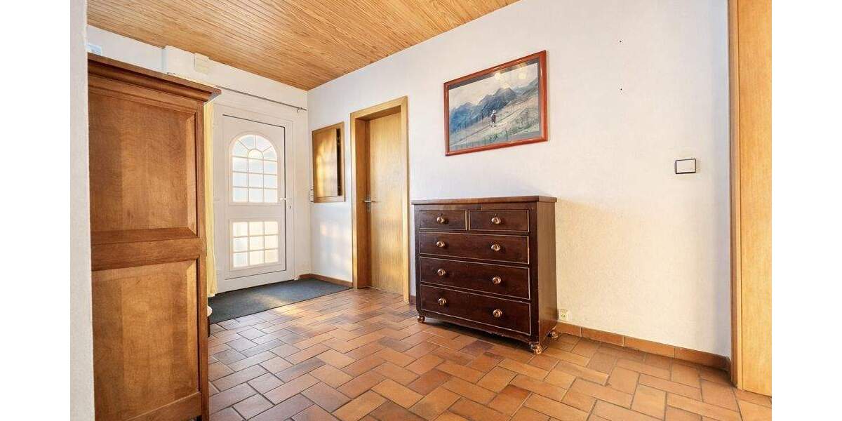 Einfamilienhaus Detmold Hiddesen - 6 Zimmer, 138 m&sup2;, 319.000&euro; | Angebot:25606973