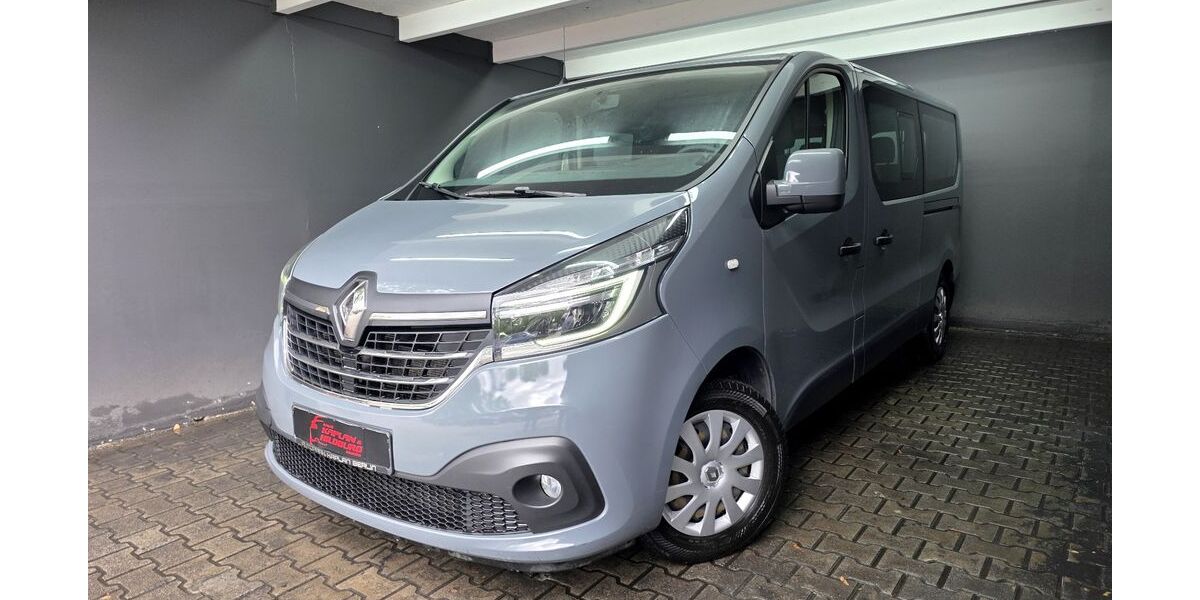 Renault Trafic 154.000 km 21.990 &euro; Berlin 12279