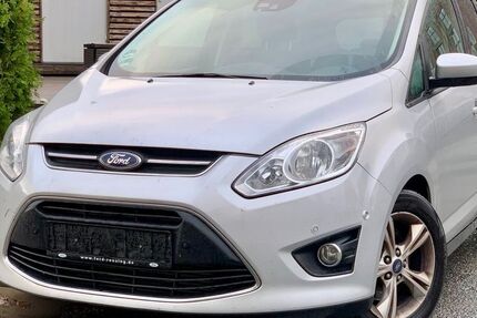 Ford C-Max 267.792 km 4.000 € Gelsenkirchen 45884