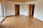 Etagenwohnung Petersberg - 3 Zimmer, 75 m&sup2;, 760&euro; | Angebot:26796420