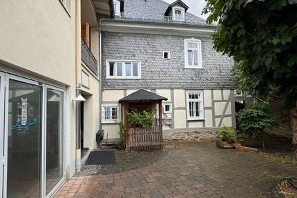 große Wohnung mit Altbaucharme im Herzen von Nastätten 5 zimmer