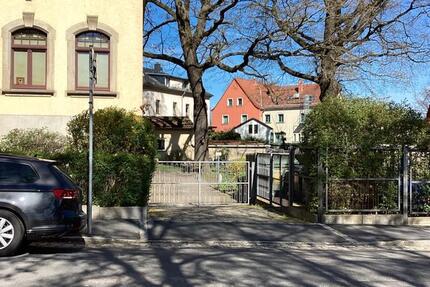 Garagen / Stellplätze Dresden Loschwitz - 20&euro; | Angebot:26680045