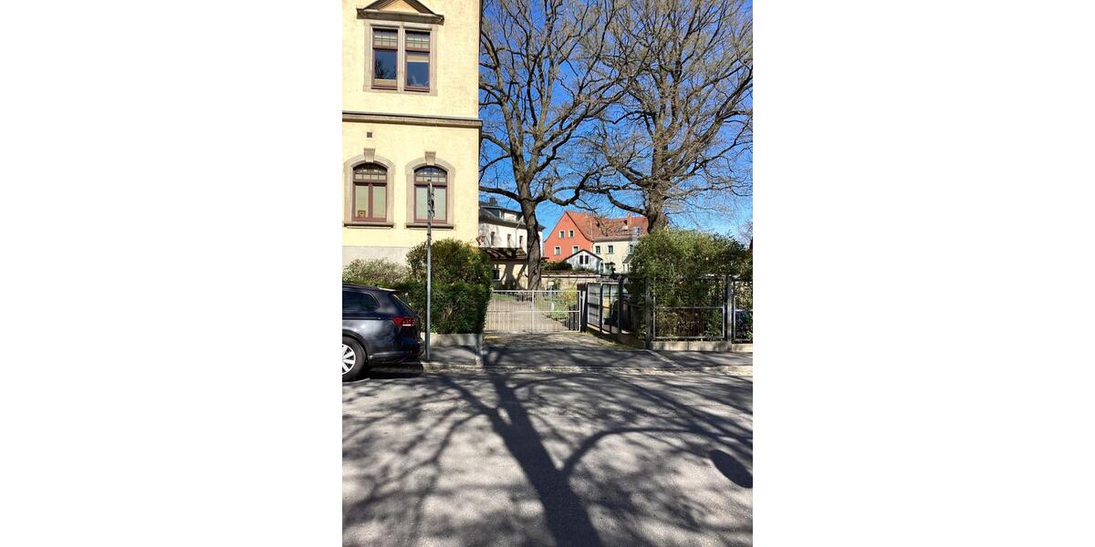 Garagen / Stellplätze Dresden Loschwitz - 20&euro; | Angebot:26680045
