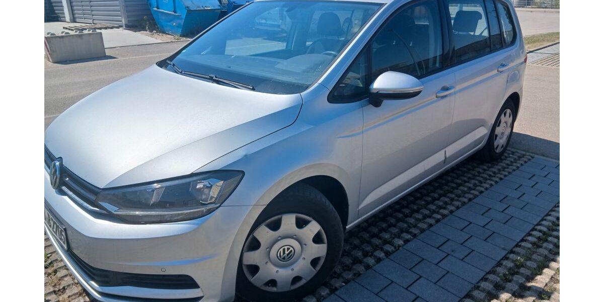 VW Touran 152.000 km 9.999 &euro; Giengen an der Brenz 89537