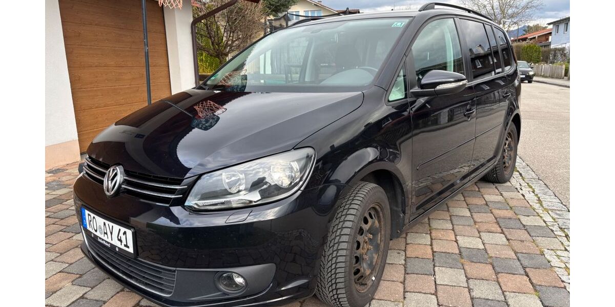 VW Touran 246.500 km 4.800 &euro; Rosenheim 83026