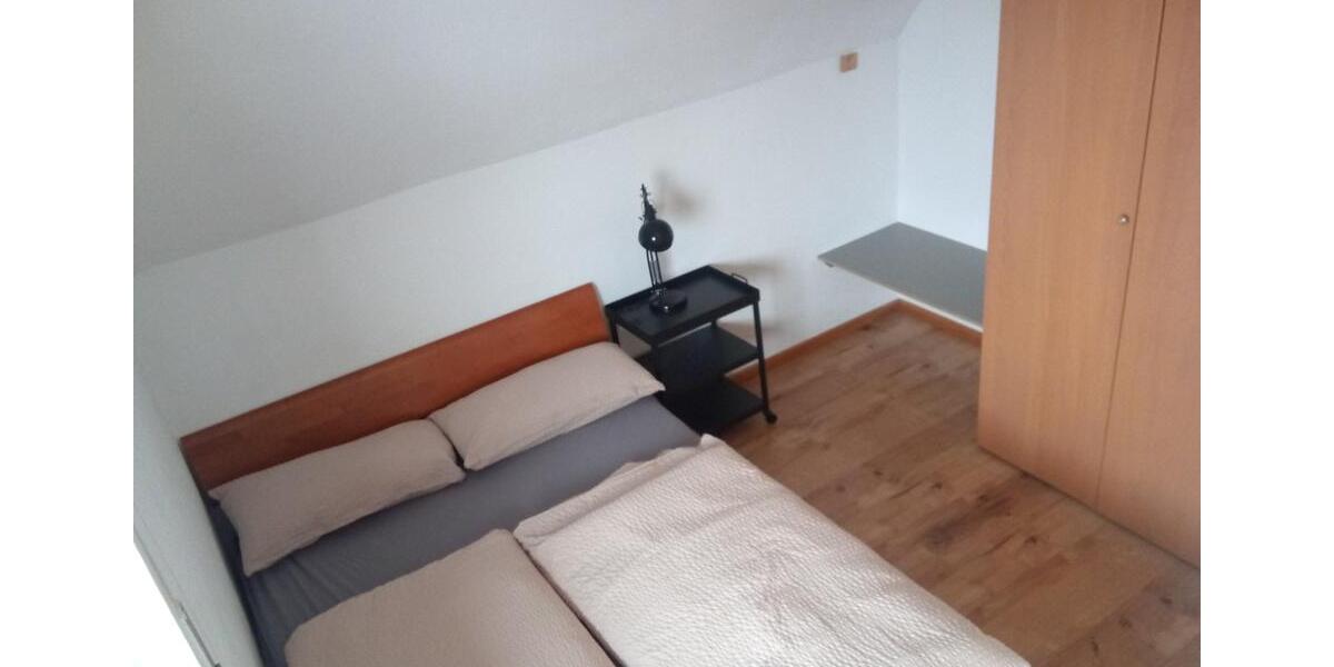 Etagenwohnung Weilheim in Oberbayern - 1.5 Zimmer, 40 m&sup2;, 1.200&euro; | Angebot:24640149