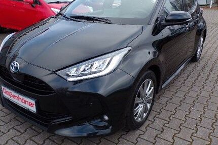 Toyota Yaris 47.975 km 17.990 € Suhl 98529