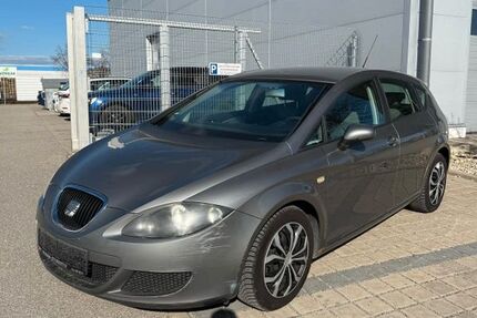 Seat Leon 240.506 km 2.390 &euro; Regensburg 94467