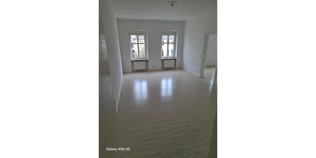 Etagenwohnung Finsterwalde - 3 Zimmer, 80 m&sup2;, 500&euro; | Angebot:26446569