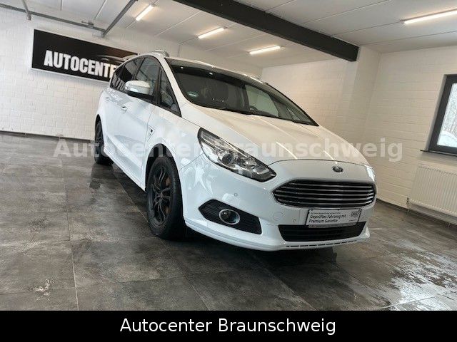 Ford S-Max 88.000 km 15.900 &euro; Braunschweig 38112