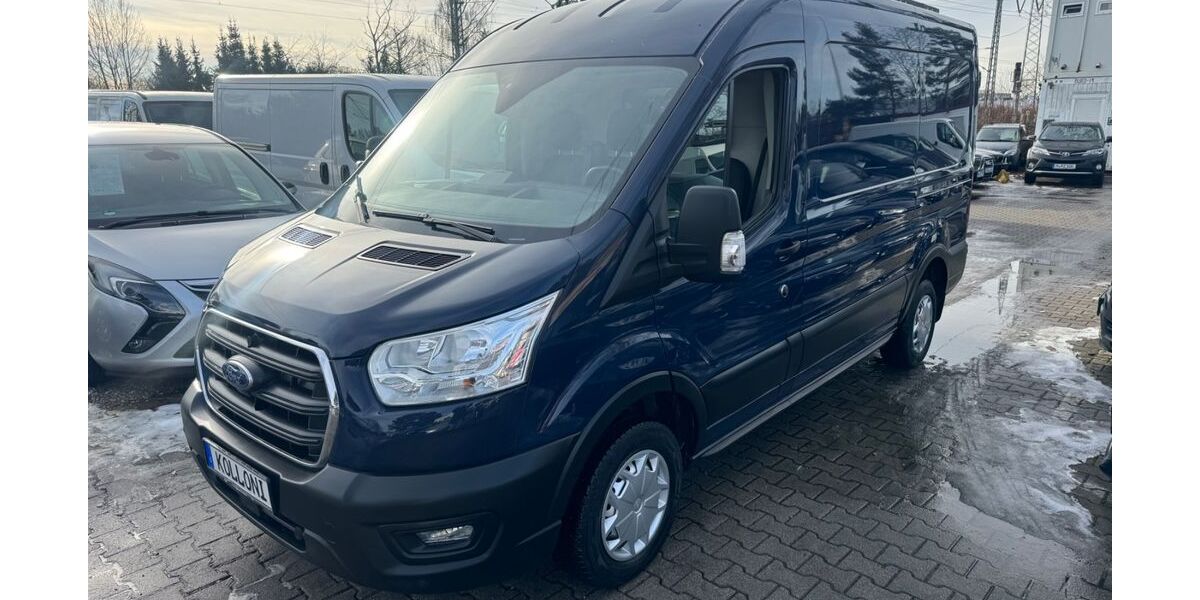 Ford Transit 161.852 km 12.599 &euro; München OT Aubing-Lochhausen-Langwied 81243