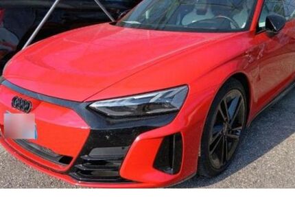 Audi e-tron GT 55.049 km 54.920 &euro; Aachen 52078