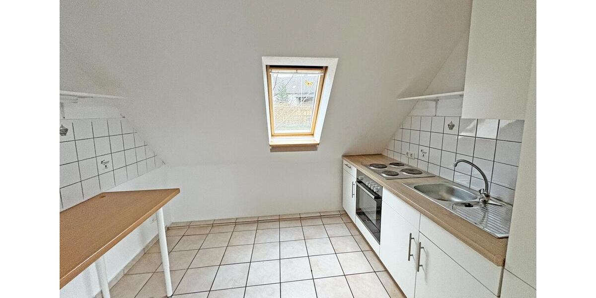 Dachgeschoßwohnung Windeck - 2 Zimmer, 93 m&sup2;, 600&euro; | Angebot:22180868