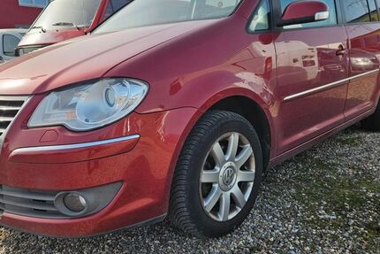 VW Touran 270.000 km 3.990 &euro; Rheinberg 47495