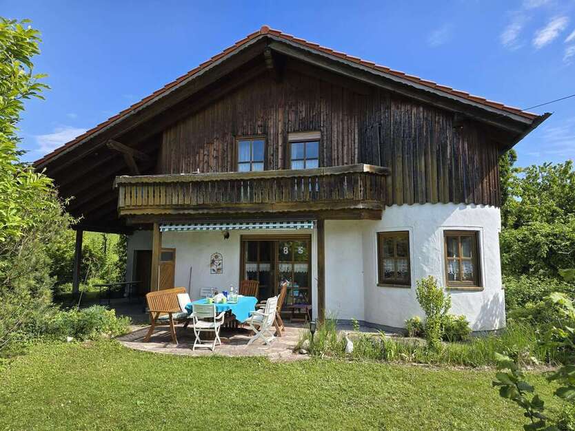Haus zum Kaufen in Waldkraiburg 575.000 € 142.64 m²