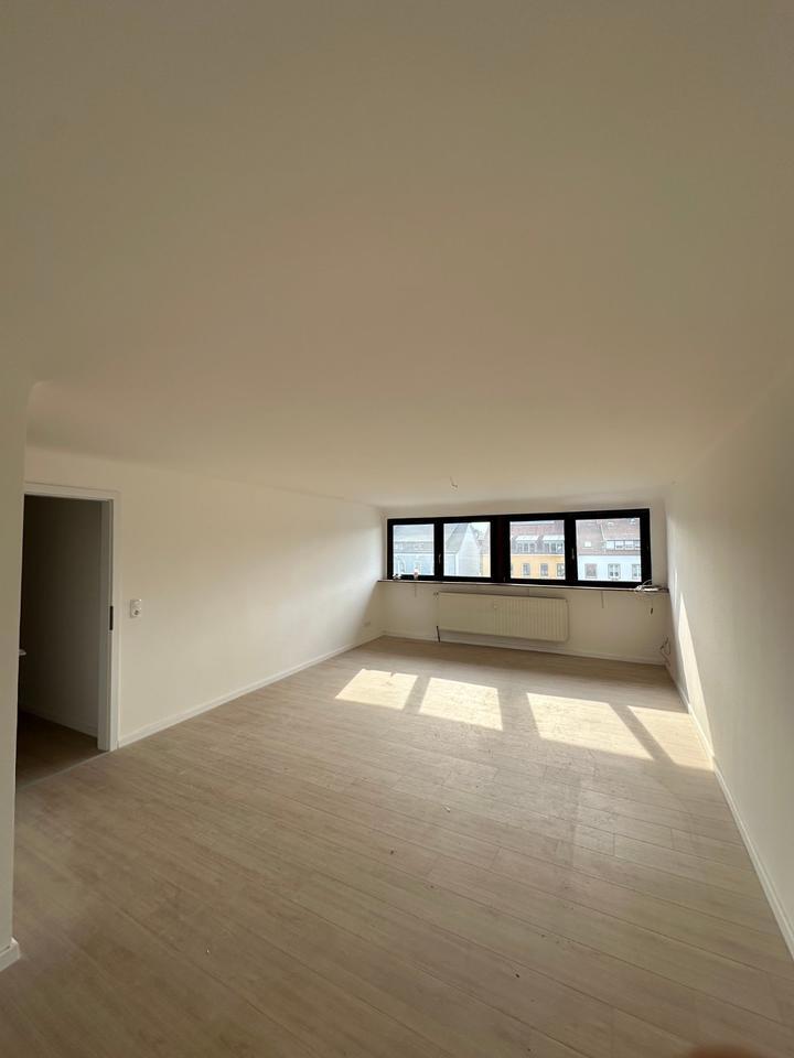 Renovierte 3 ZKB Wohnung im Stadtzentrum Saarwellingen