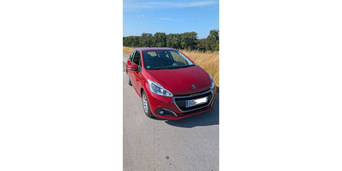 Peugeot 208 39.500 km 6.490 &euro; Anröchte 59609