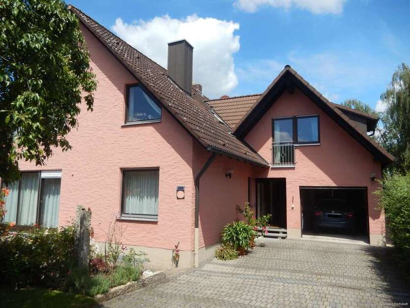 Haus zum Kaufen in Hemhofen Zeckern 680.000 € 183 m²