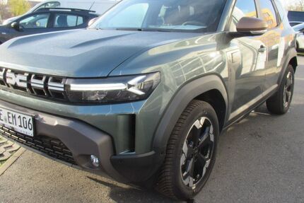 Dacia Duster 11.000 km 27.990 &euro; Riesa 01587
