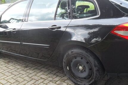 Renault Laguna 232.000 km 1.999 &euro; Uetze OT Dollbergen 31311