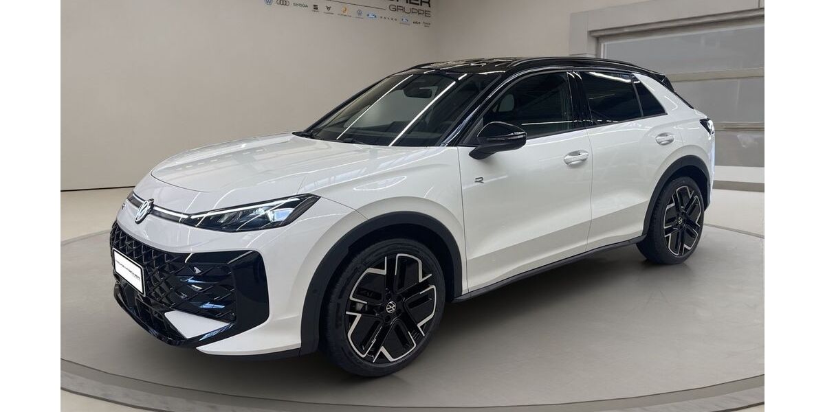 VW T-Roc 1.294 km 39.699 &euro; Krefeld 47805