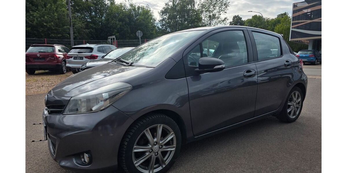 Toyota Yaris 310.000 km 3.999 &euro; Saarlouis 66740