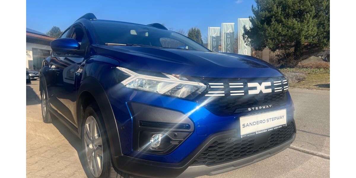 Dacia Sandero 37.000 km 16.590 &euro; Sonthofen 87527