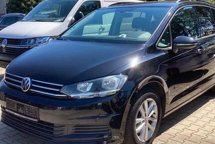 VW Touran 376.000 km 7.990 &euro; Wolfhagen 34466
