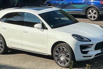 Porsche Macan 68.700 km 39.950 &euro; Mülheim Ruhr 45470