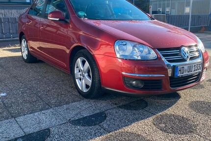 VW Jetta 109.000 km 7.290 &euro; Leonberg 71229