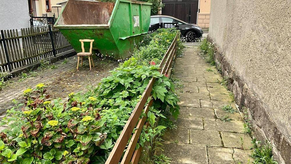 Mehrfamilienhaus, Wohnhaus Burgstädt - 1 Zimmer, 278 m&sup2;, 25.000&euro; | Angebot:25776919