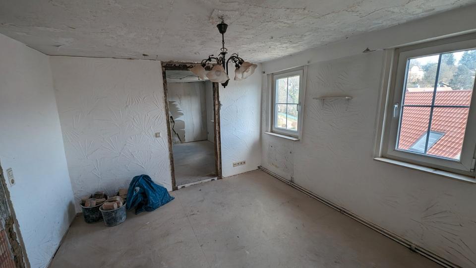 Doppelhaushälfte Schechingen - 10 Zimmer, 130 m&sup2;, 179.000&euro; | Angebot:27076169
