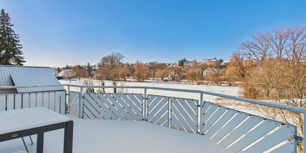 Einziehen & Wohlfühlen: Modernisiertes Familienhaus mit Balkon, Terrasse und Garten 5 zimmer