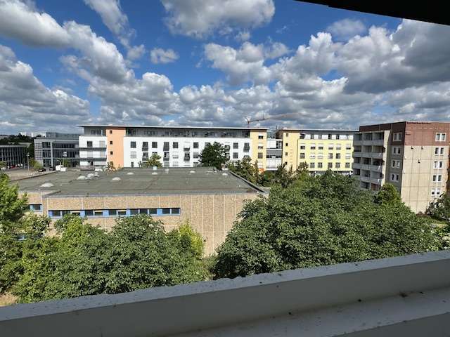 Wohnung zum Mieten in Dresden 474,78 € 64.72 m²
